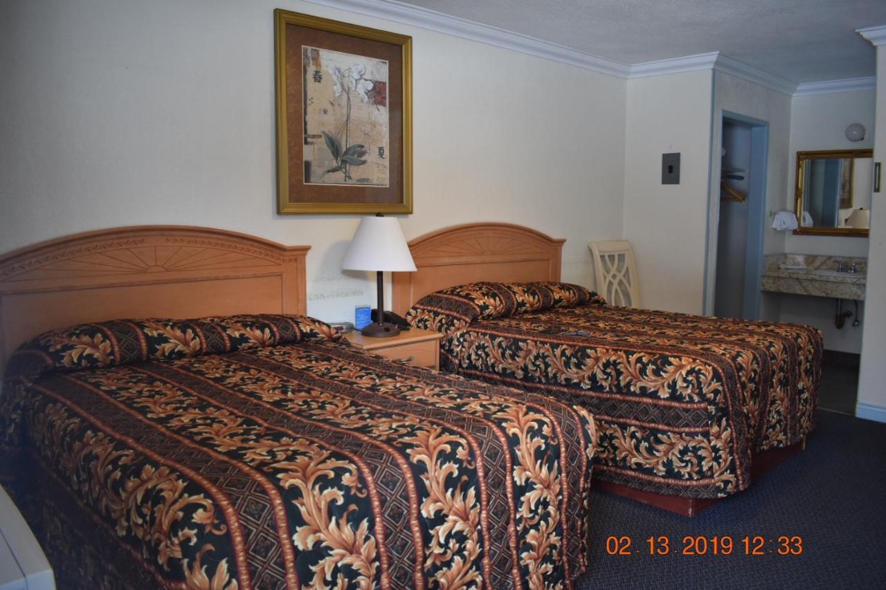 Evening Star Motel Гринвуд Экстерьер фото