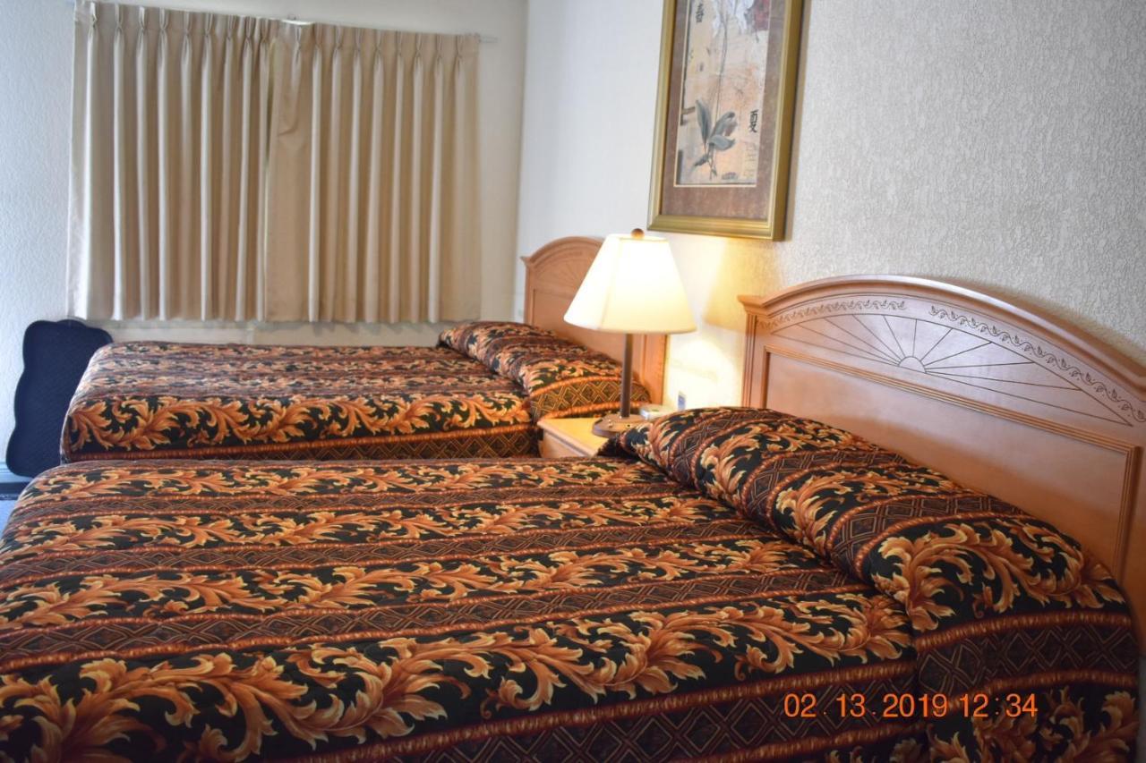 Evening Star Motel Гринвуд Экстерьер фото